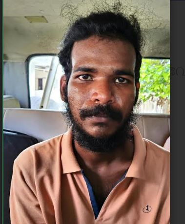 എറണാകുളം നഗരത്തിലെ കളമശ്ശേരിയിൽ ഗഞ്ചാവ് വേട്ട