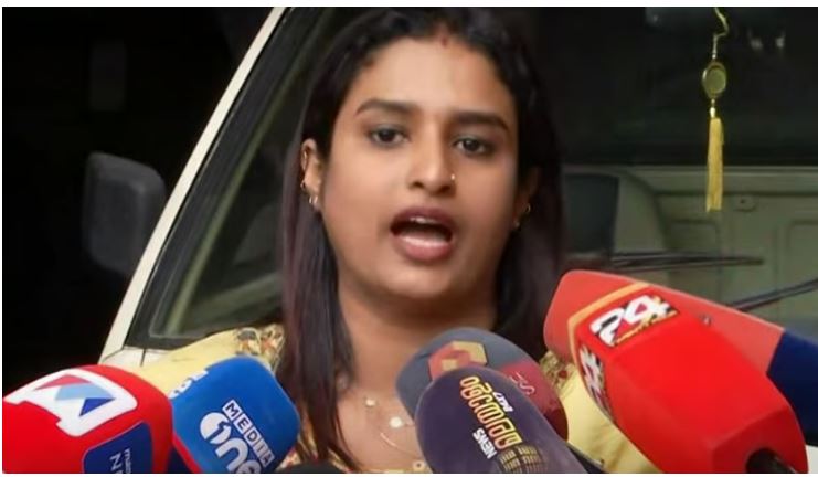 എഗ്രിമെന്റ് പ്രകാരമുള്ള വാക്ക് കോണ്‍ഗ്രസ് പാലിച്ചെന്ന് ആത്മഹത്യ ചെയ്ത വയനാട് ഡിസിസി ട്രഷറരുടെ മരുമകള്‍ പത്മജ