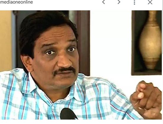 പണ്ട് മാറ് മറക്കാനായിരുന്നു സമരമെങ്കിൽ, ഇപ്പോൾ മാറ് കാണിക്കാനാണ് ;വിവാദം മുറുകുന്നു.