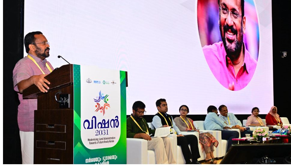 1666 വില്ലേജ് ഓഫീസുകളിലും ഓരോ സർവെയർമാരെ നിയമിക്കും